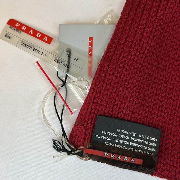 NWT Prada Wool scarf/wrap with nylon backing. - Picture 2 of 7